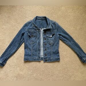 Kut from the Kloth jean jacket size M